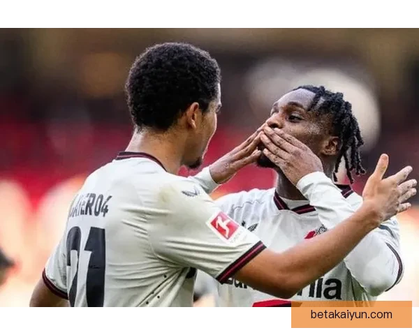 莫利纳防守持续提升，表现日渐稳健受到关注