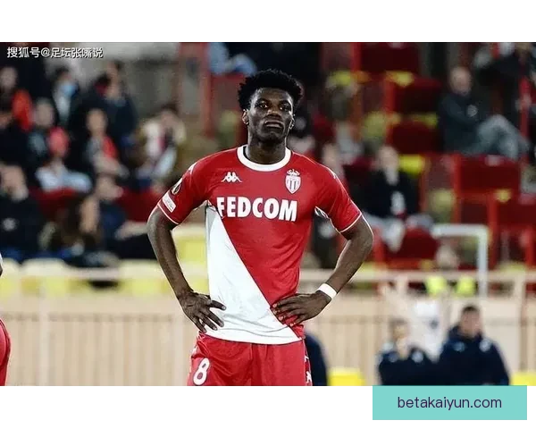 楚阿梅尼青训经历曝光，培养出色球员的成长路径分析